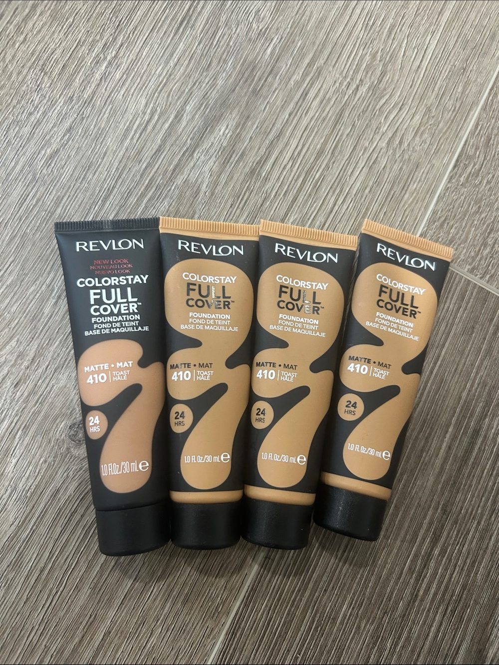 New 4X Revlon ColorStay Full Cover Matte Foundation - 410 Toast 🌸 FIRM PRICE 🌸